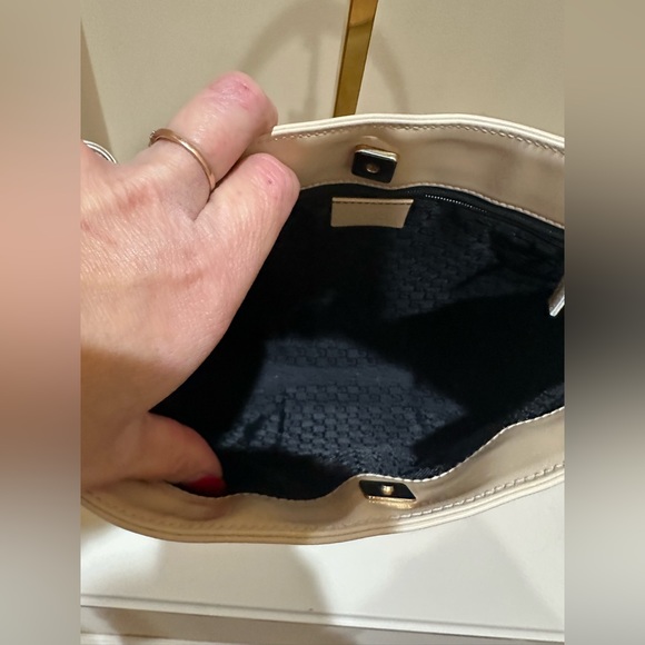 GUCCI Sherry Line Shoulder Bag Canvas Patent leather White - Picture 10 of 12